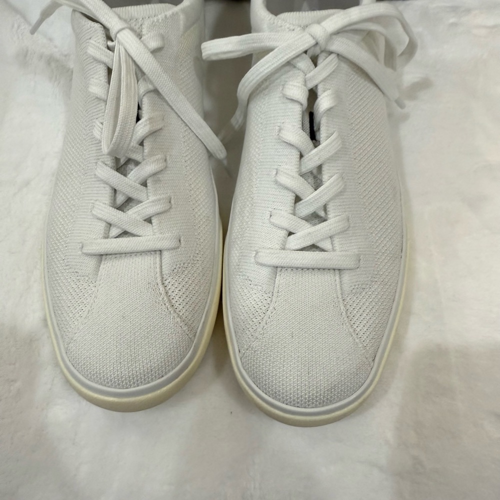 Rothy’s Stylish White Sneakers for Ladies